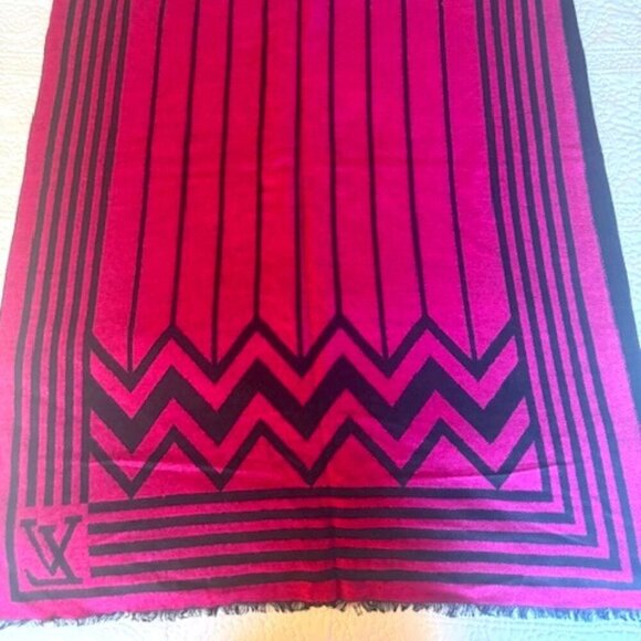 louis vuitton scarf 65 cashmere 35 silk - Picture 1 of 8